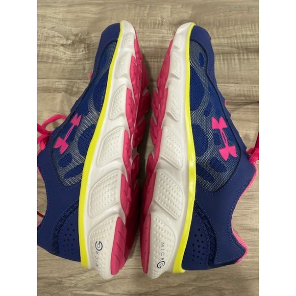 Under Armour Women's Micro Athletic Shoe Size 7.5 - Picture 8 of 13